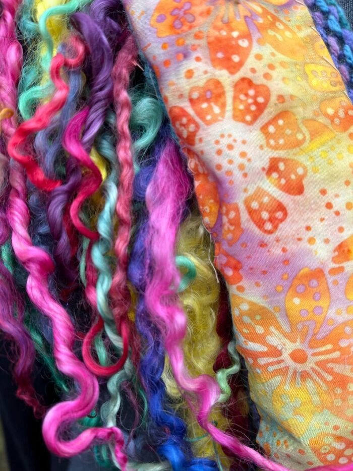 Funky boa - thesnugglyviking.com